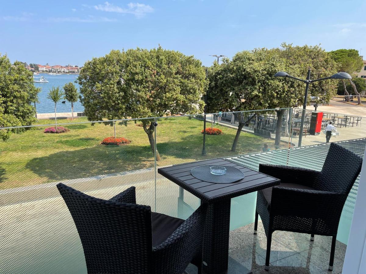 Apartments Riva-Interauto Umag Exterior foto